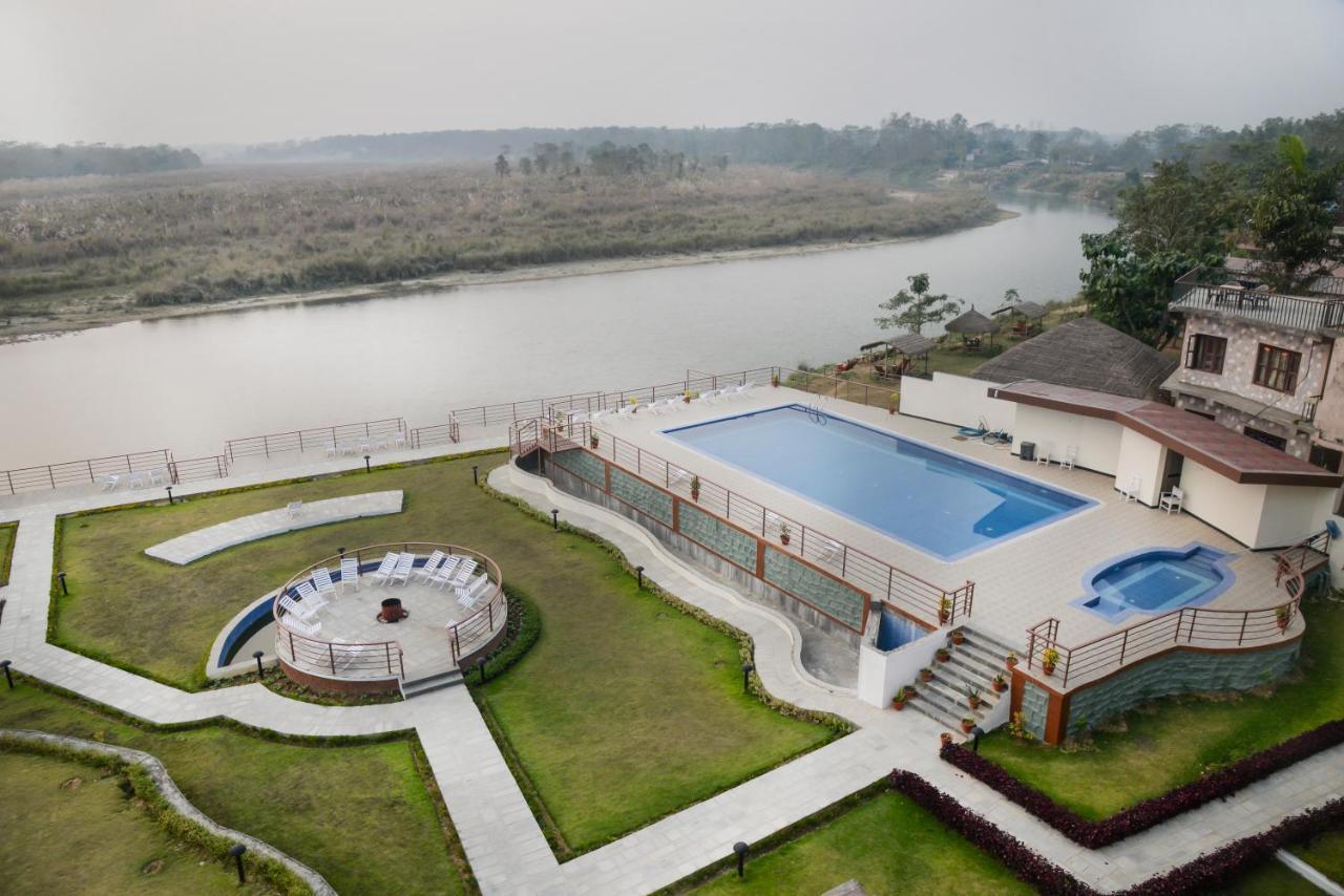 Park Safari Resort Sauraha Εξωτερικό φωτογραφία