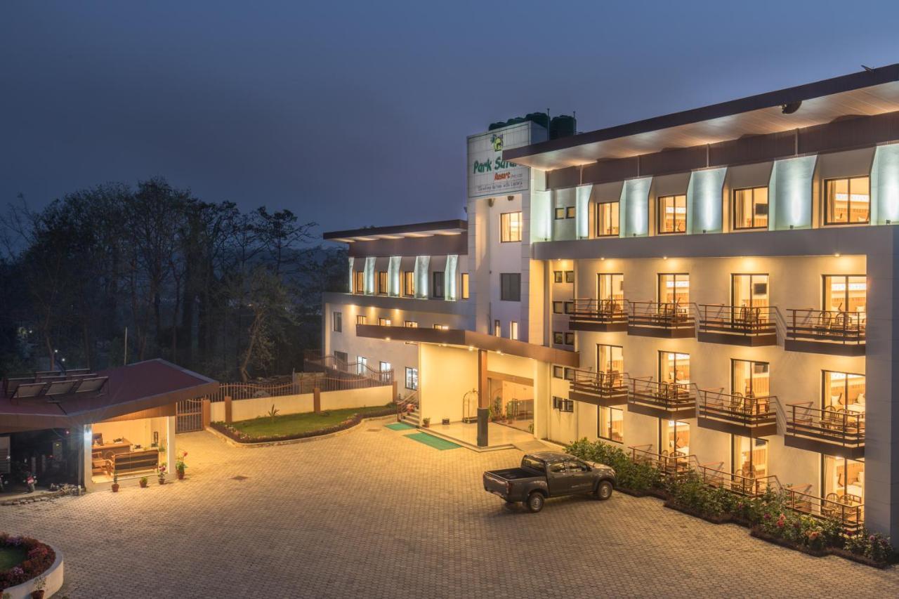 Park Safari Resort Sauraha Εξωτερικό φωτογραφία